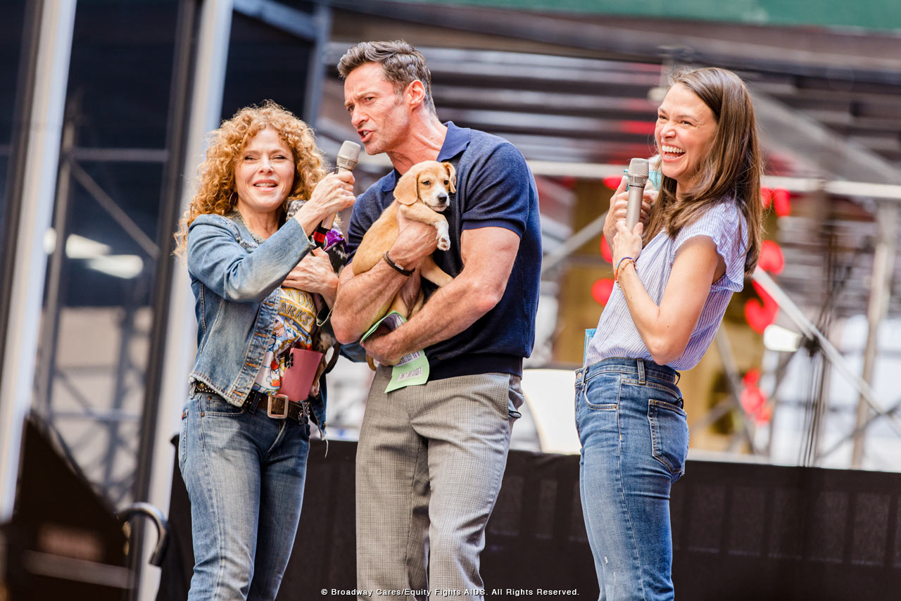 Broadway Barks Brings Adoptable Pets Back to Shubert Alley! Broadway