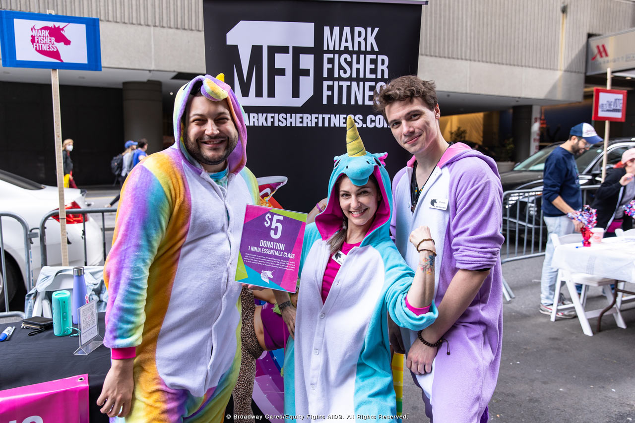 Theater Community Unites Again at 2022 Broadway Flea Market & Grand Auction  – Broadway Cares/Equity Fights AIDS