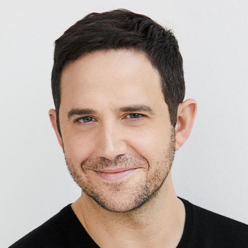 Santino Fontana