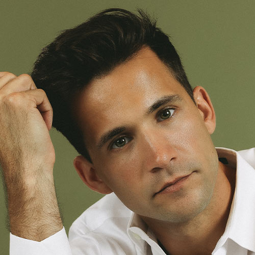 Dez Duron